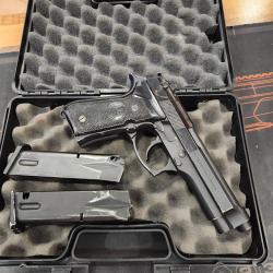 BERETTA 92FS
