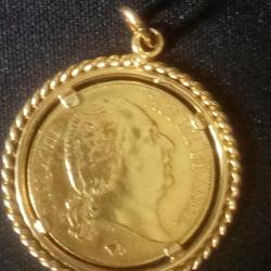 Pendentif Porte pi&egrave;ce cisel&eacute; en or avec 20 francs 1818 Louis XVIII Roi de France