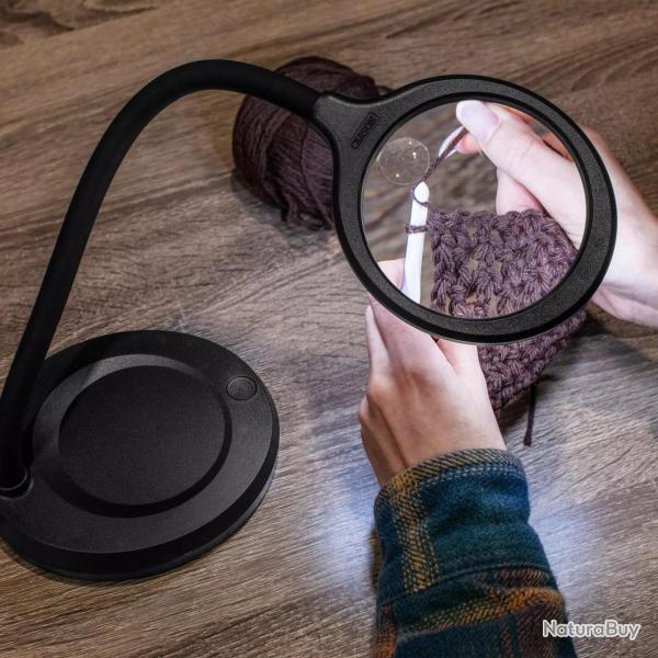 Carson 4.3'' DeskBrite 300 Aspheric COB LED Desk Top Magnifier (2x/5x) - R�f: LM-30EU