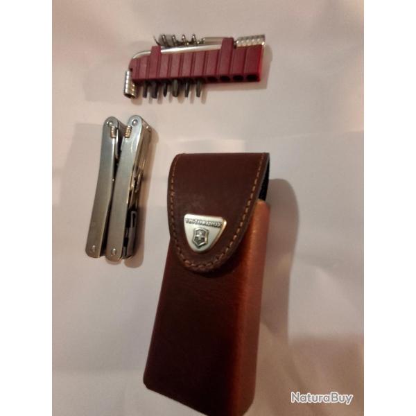 A vendre ; Outil Vivtorinox BELL1129