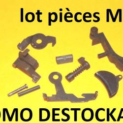 GROS LOT de pi&egrave;ces de pistolet MAB &agrave; 29.00 Euros !!!!!!!! - VENDU PAR JEPERCUTE (s1152)