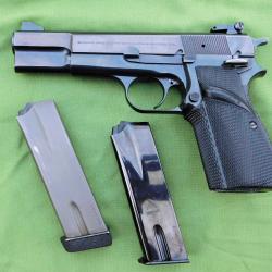Pistolet GP35 Browning High Power calibre 9x19 excellent &eacute;tat