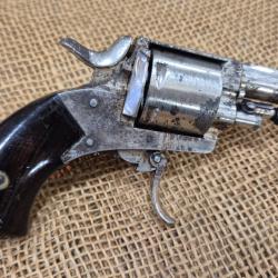 Revolver bulldog velodog hamerless calibre 320 fonctionnel simple et double action