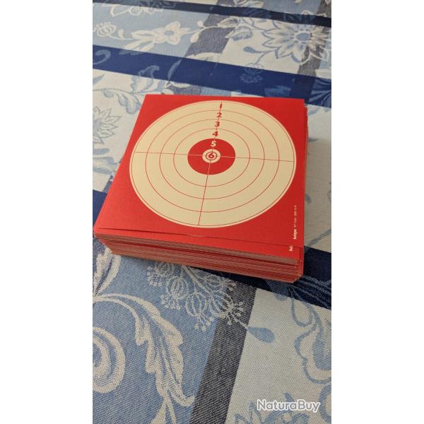 Lot de 100 cibles cartonn�es 14x14