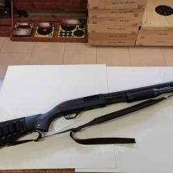 Fusil &agrave; pompe Winchester SXP 12/76