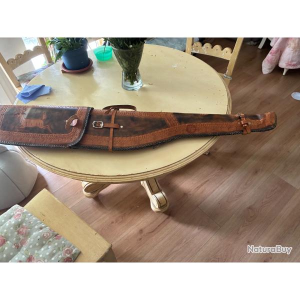 VENDS SCABBARD CUIR POUR LSG