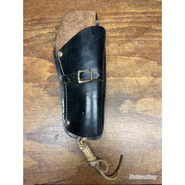 Holster pour pistolet ou revolver lot 2