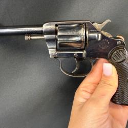 MAGNIFIQUE COLT NEW POLICE cal. 32sw long num&eacute;ro de s&eacute;rie 34400