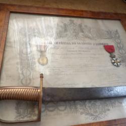 brevet dipl&ocirc;me ordre imp&eacute;rial l&eacute;gion d'honneur signature autographe empereur Napol&eacute;on III m&eacute;dailles