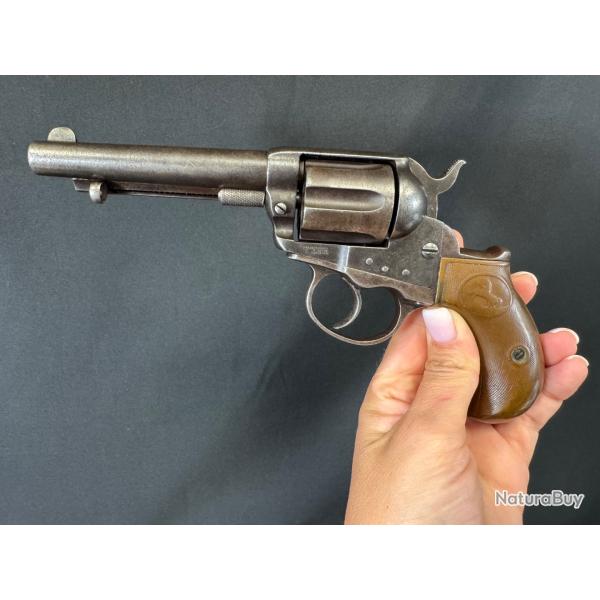 MAGNIFIQUE COLT LIGHTNING cal. 41LC num�ro de s�rie 44411