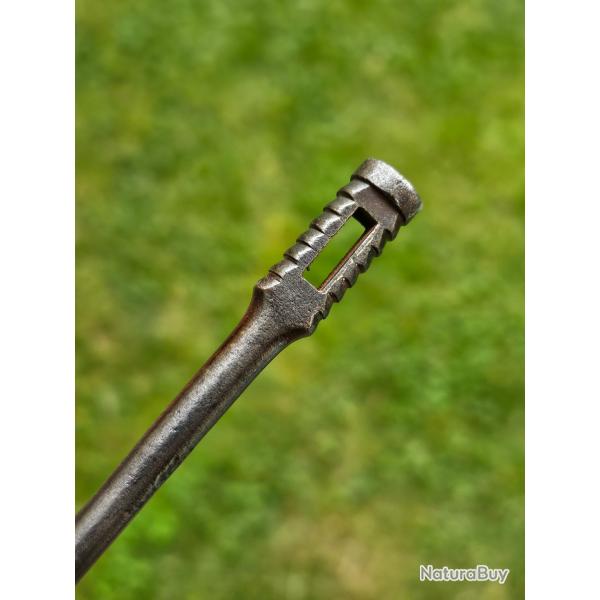 Ancienne baguette de fusil militaire L 79 cm ( Rolling Block ? ) de grenier