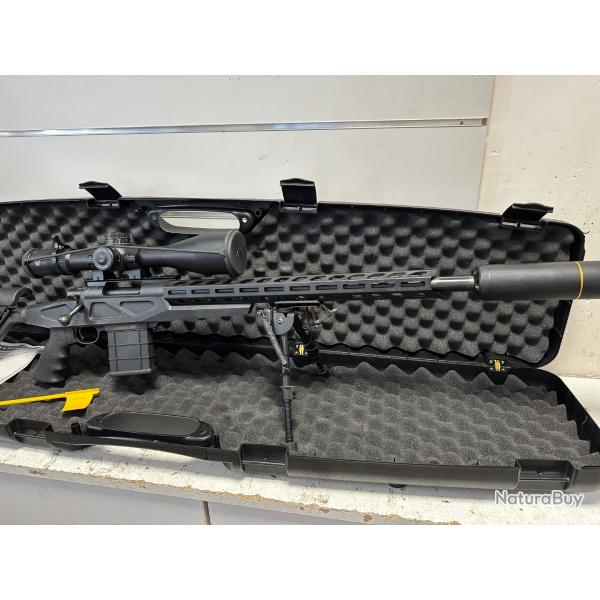 Pack complet Howa 1500 cal.308win +lunette 5-25x56 + silencieux + bipied + malette