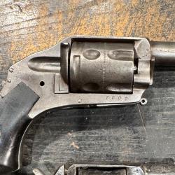 Revolver pour pi&egrave;ces