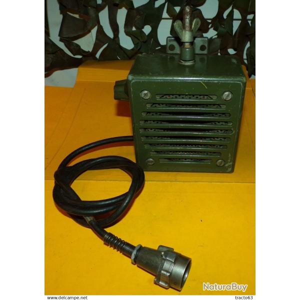 RADIO : HAUT PARLEUR HP-52A POUR RADIO MILITAIRE AVEC SON SUPPORT POUR FIXATION MURALE , FONCTIONNE