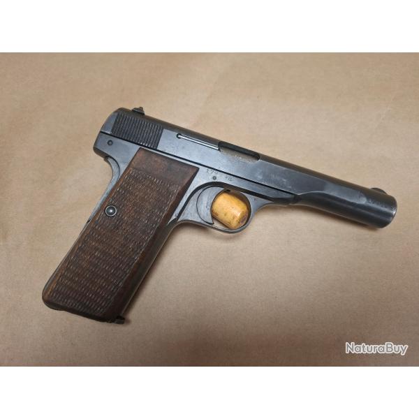 Pistoler Browning 1910/22 WW2