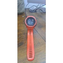 MONTRE GARMIN INSTINCT