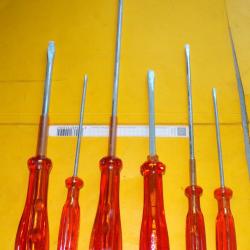 OUTILS LOT DE 6 TOURNEVIS A TETE PLATE  DE L'ARMEE FRANCAISE ET S.N.C.F  , LONGUEUR TOTALE 35 CM POI