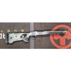 Crosse Bergara trou de pouce action longue