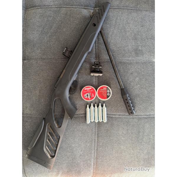 Carabine � plomb suisse Arms TAC-1 cal. 4,5 mm 19J + accessoires