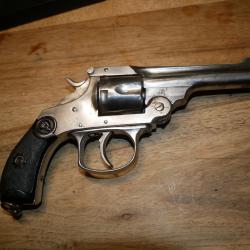 Revolver &agrave; brisure Type S&W de fabrication Espagnole en 38 S&W