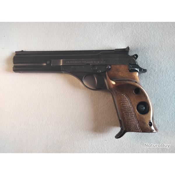 Pistolet Beretta 76. Cal. 22LR