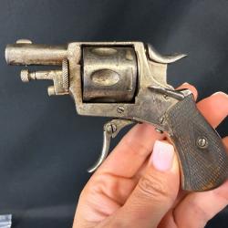 BULLDOG FABRICATION BELGE cal.320 num&eacute;ro de s&eacute;rie 7103