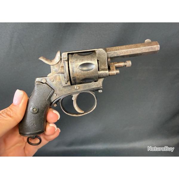 BULLDOG FABRICATION BELGE B&A cal.320 num�ro de s�rie E94