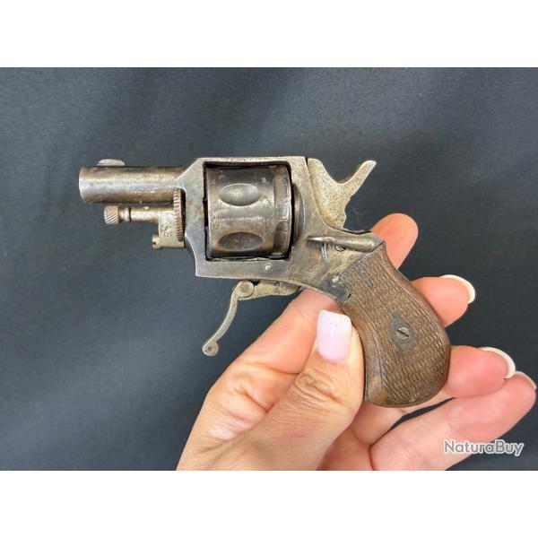 BULLDOG FABRICATION ALLEMANDE cal.320 num�ro de s�rie M33