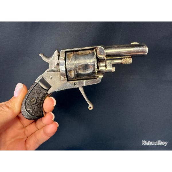 BULLDOG FABRICATION BELGE cal.320 num�ro de s�rie E107