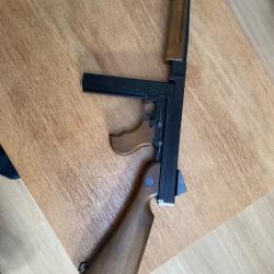 Umarex Legends Thompson M1A1 Co2 4.5mm 7,5 joules