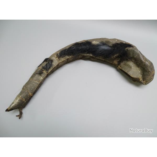 CHENILLE POUR CASQUE EPOQUE RESTAURATION