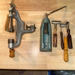 Lot sertisseur et outils rechargement