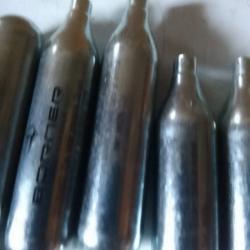 10 SPARCLETTES  CO2 PLUS COIMPATIBLE TOUTES REPLIQUQUES PLOMB ET BILLES CAOUTCHOU