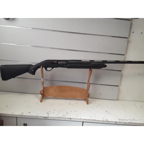 Fusil semi-automatique Winchester SX4 cal.12/89 synth�tique can.76cm