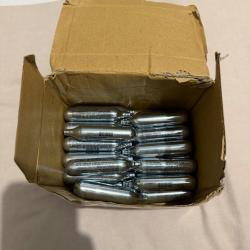 Lot de 25 cartouches de C02