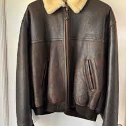 Blouson cuir &laquo;&nbsp;bombardier&nbsp;&raquo;