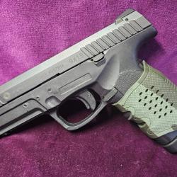 Pistolet Steyr L9-A1 calibre 9x19 - Pistolet autrichien moderne - Chargeur 15 coups, Cat&eacute;gorie B
