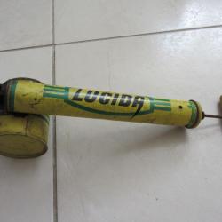 Pulv&eacute;risateur insecticide Lucida 1940-1950
