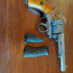 Revolver  maquaire a broche  ...avec quelques  modifications en 9 mn