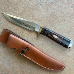Couteau Hattori anniversaire s&eacute;rie limit&eacute; 39/50, neuf avec son &eacute;tui cuir d'origine
