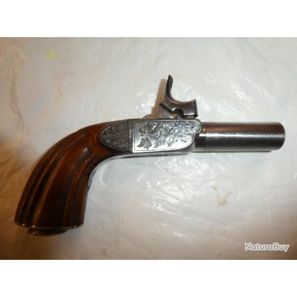 petit pistolet a percussion ca11mm