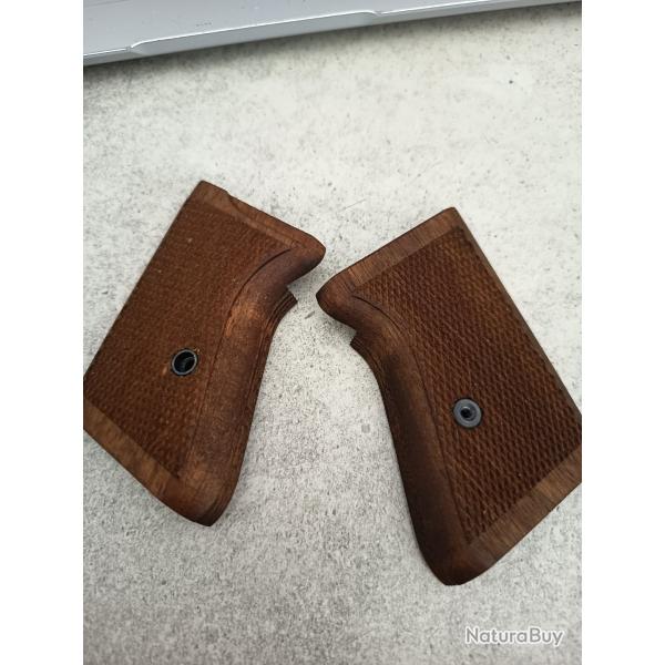 Vend jeux de plaquettes bois Walther PPK