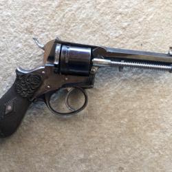 Beau revolver hollandais calibre 7 mm &agrave; percussion annulaire