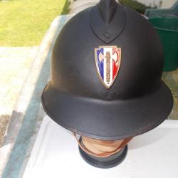 casque adrian WWII  police  GMR,complet et en bon &eacute;tat