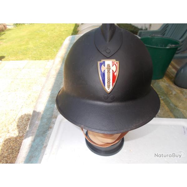 casque adrian WWII  police  GMR,complet et en bon �tat