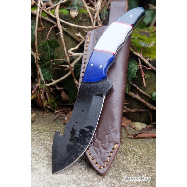 Couteau de Chasse � d�pecer Crochet Lame Acier Carbone 1055 Black Manche R�sine Etui Cuir Artisan
