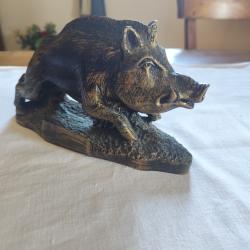 Jolie sculpture sanglier