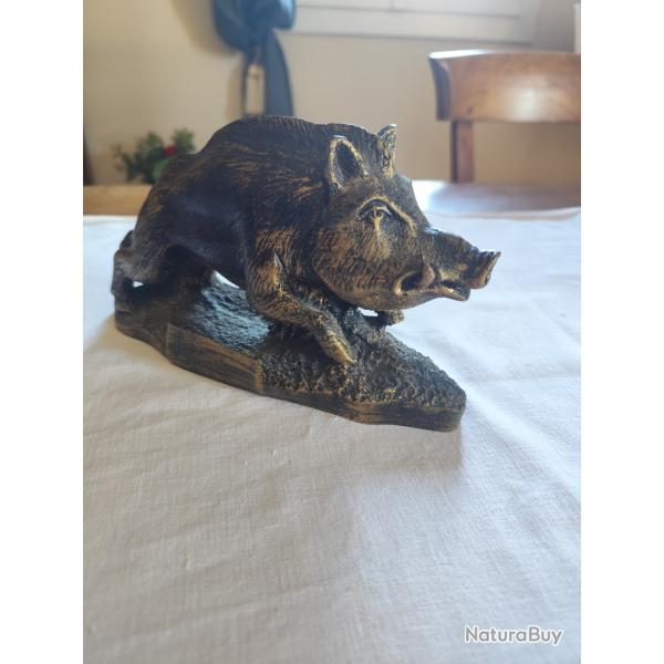 Jolie sculpture sanglier