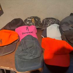 Lot de 10 casquettes browning