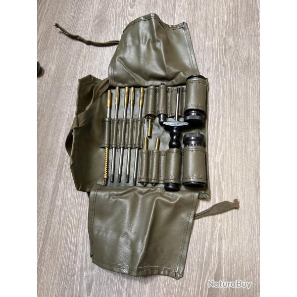 kit de nettoyage  de l'arm�e suisse k31 etc